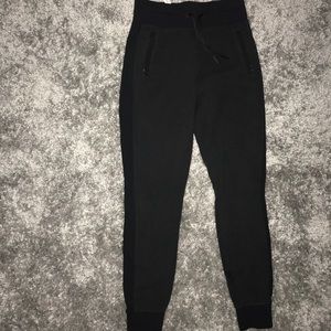 Lulu lemon joggers women